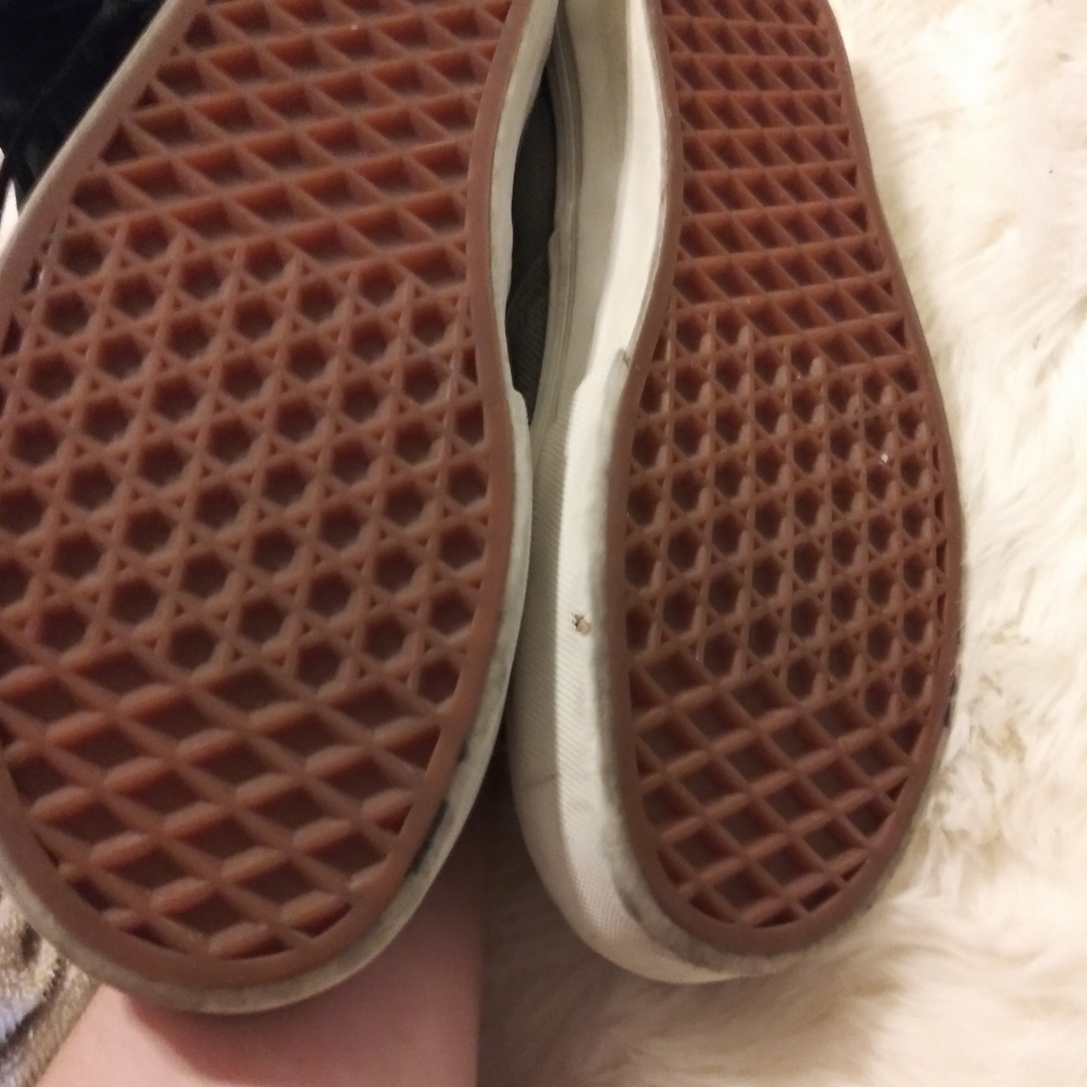 Gray vans - Picture 2 of 5